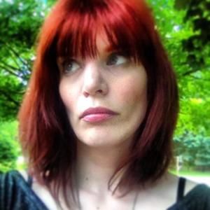 Meet your Posher, Corinne