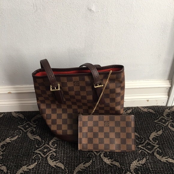Louis Vuitton bucket bag