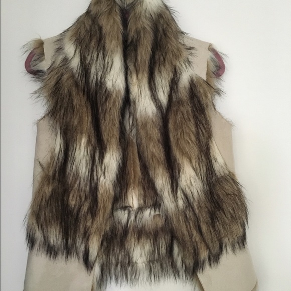 Zara vest