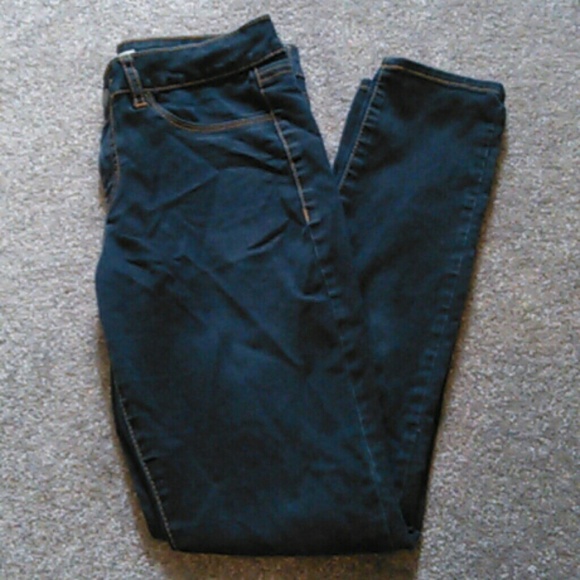 Dark Wash Refuge Jeans/Jeggings