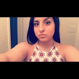 Meet your Posher, Lidia