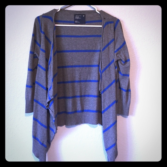 Cardigan - Picture 1 of 3