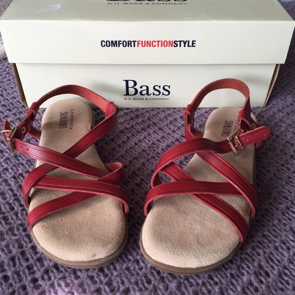 Bass Sunjuns Strappy Red Sandals