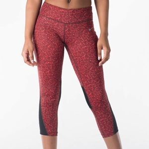Nike NWT Capri leggings, XL