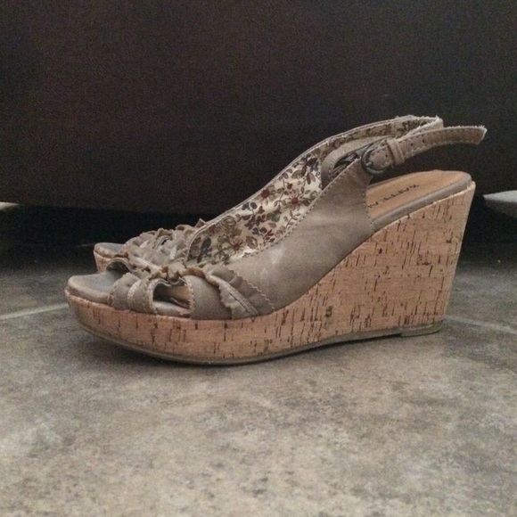 Wedges - Picture 2 of 3