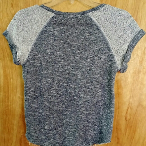 Crop top - Picture 2 of 2