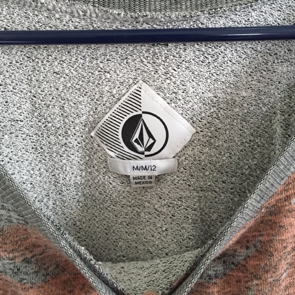 Volcom sweater - Picture 3 of 4