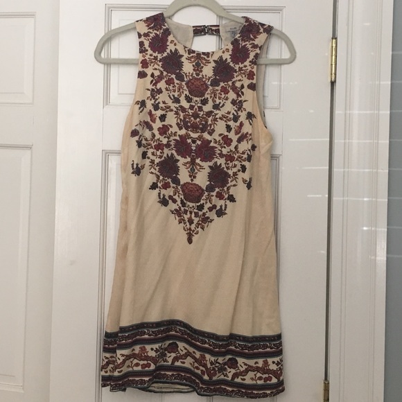 Patterned Cream Shift Dress