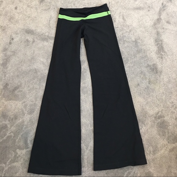 Lululemon - Picture 2 of 2