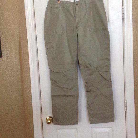 Patagonia organic cotton cargo pants size 14