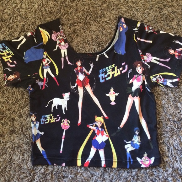 O-mighty Sailor Moon crop top