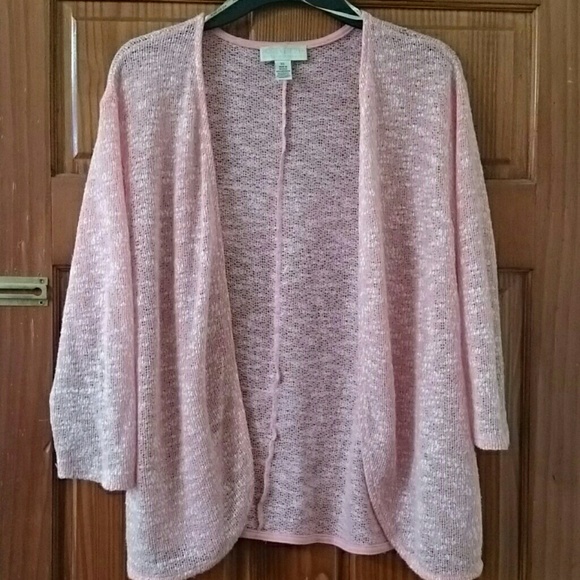 Forever 21 Tops - FOREVER  21 PINK & WHITE LIGHTWEIGHT CARDIGAN