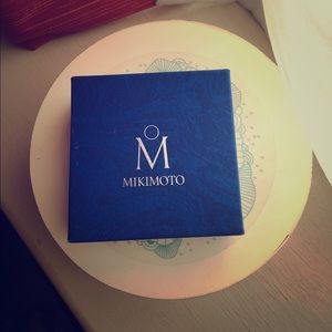 Mikimoto box - price for 1 of 3 includes pouch