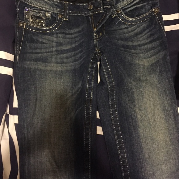 Miss Me Jeans - Picture 2 of 4