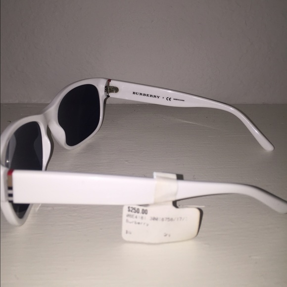NEW Unisex Burberry Sunglasses OBO