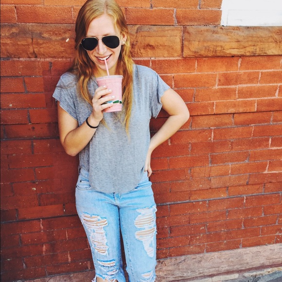 Meet your Posher, Lauren