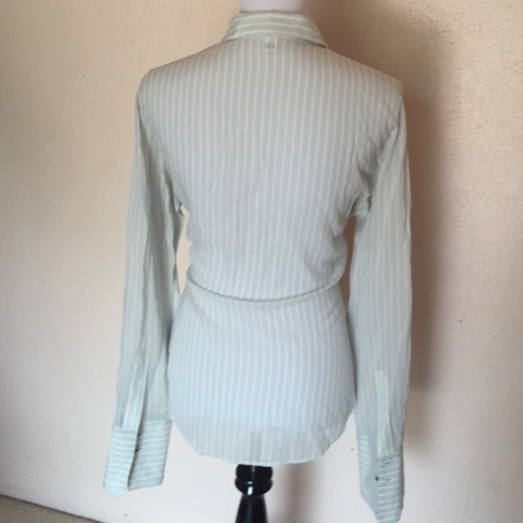 Anne Klein sheer button down - Picture 3 of 3