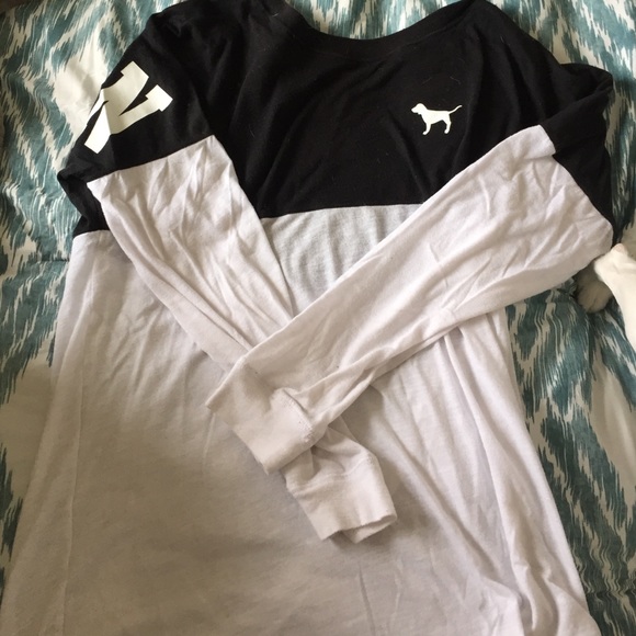 pink long sleeve tee, color block