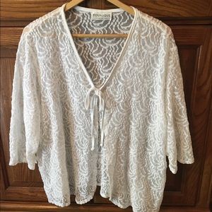 White Lacey stretch shrug 2X