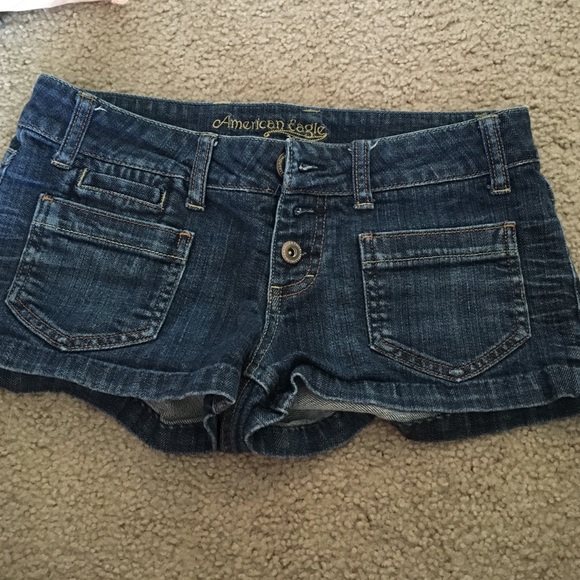 American eagle Jean short!