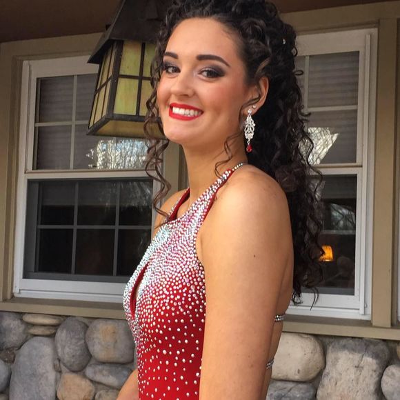 Meet your Posher, Athena - Picture 1 of 1