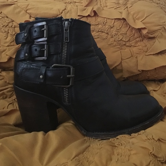 Freebird Bolo Boots