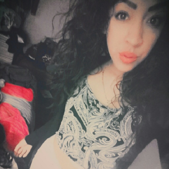 Meet your Posher, Dulce - Picture 1 of 1