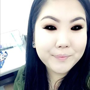 Meet your Posher, Erika