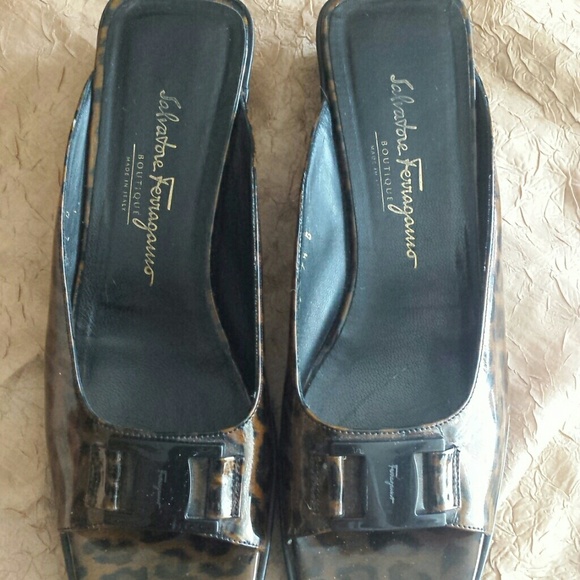 Ferragamo peep toe mule