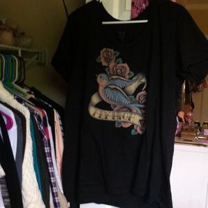 Black "Fly High" t-shirt