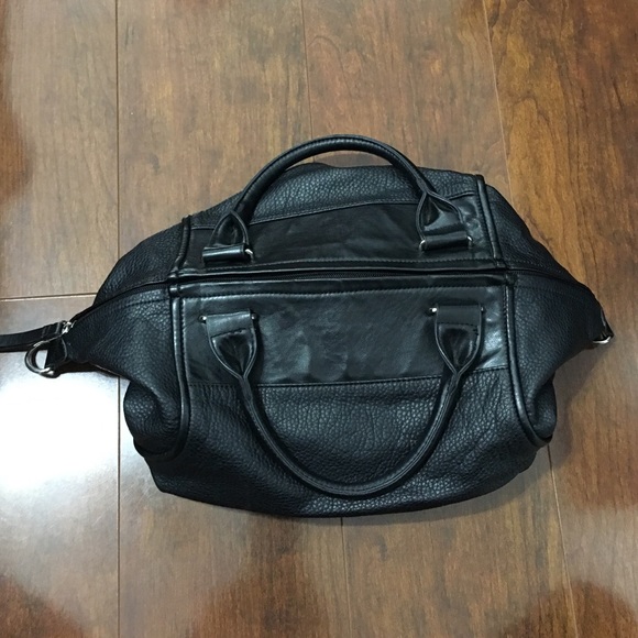 black bag - Picture 4 of 4