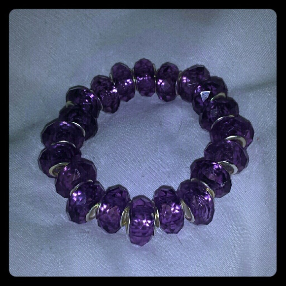 Purple bracelet - Picture 1 of 3