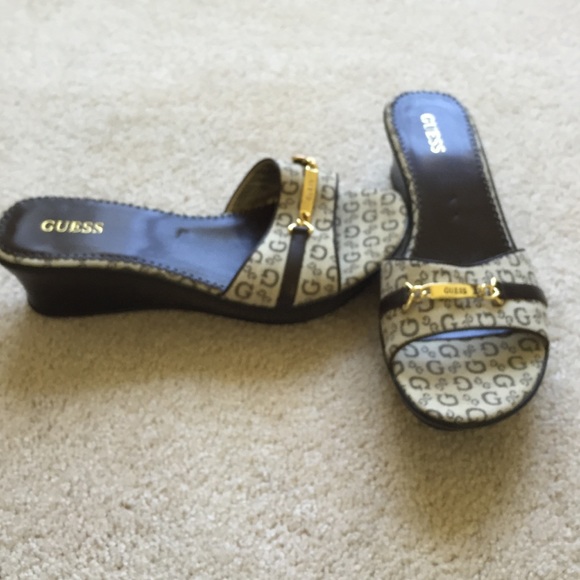 Guess shoes/sandals