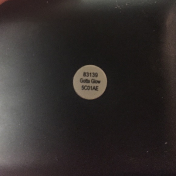 Elf blush - Picture 2 of 3