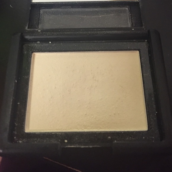 Elf blush - Picture 3 of 3