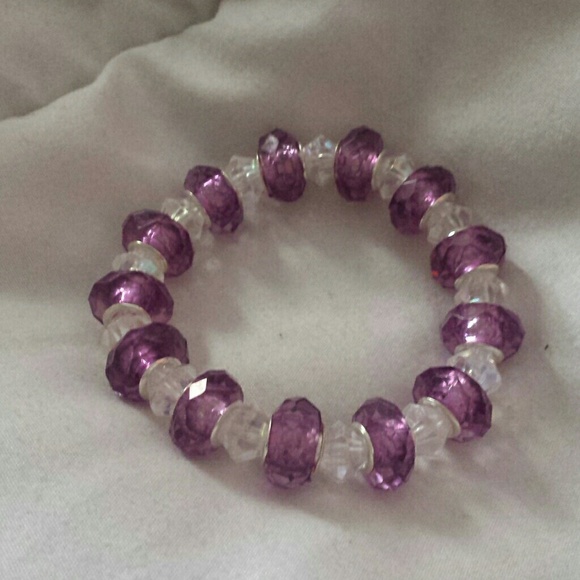 Purple and clear bracelet - Picture 1 of 2