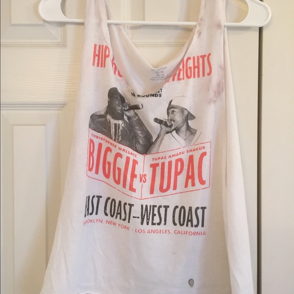 Cute distressed tank.