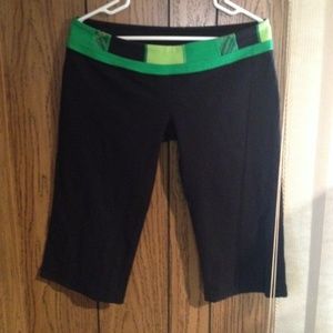 Lululemon crop size 12