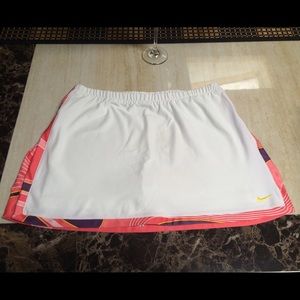 Great Pre Owned Nike Skirt