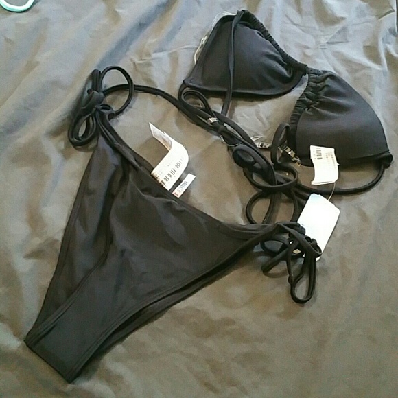 Swim wear - Picture 2 of 4