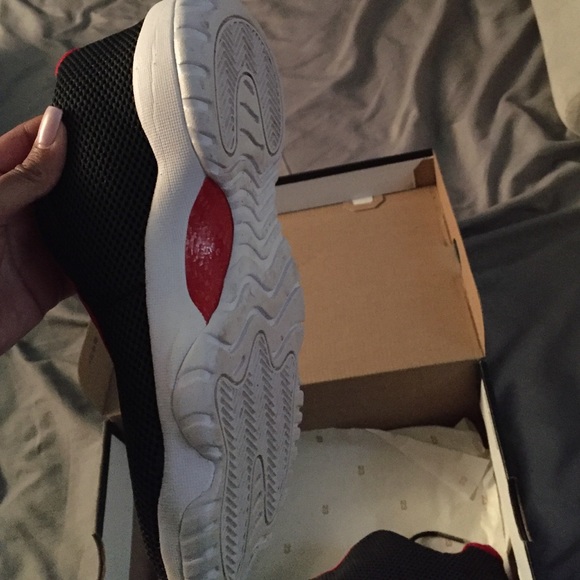 Jordan future lows - Picture 2 of 3