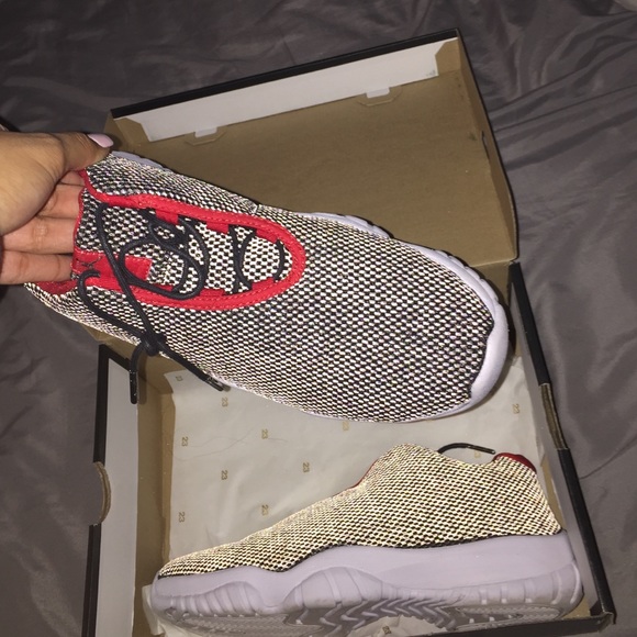 Jordan future lows - Picture 3 of 3