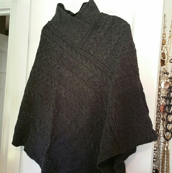 Sweaters - 100% Wool Cable knit Grey Poncho Made in Ireland