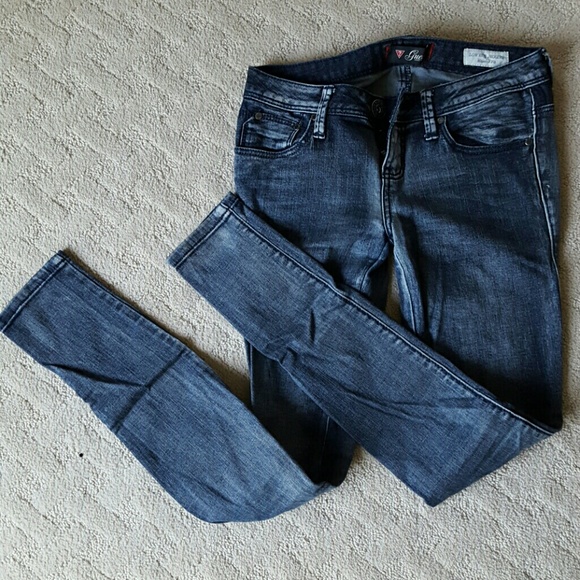 NWOT Guess jeggings