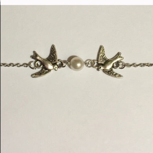 Ekg heartbeat necklace and 3 others bundle - Picture 2 of 4