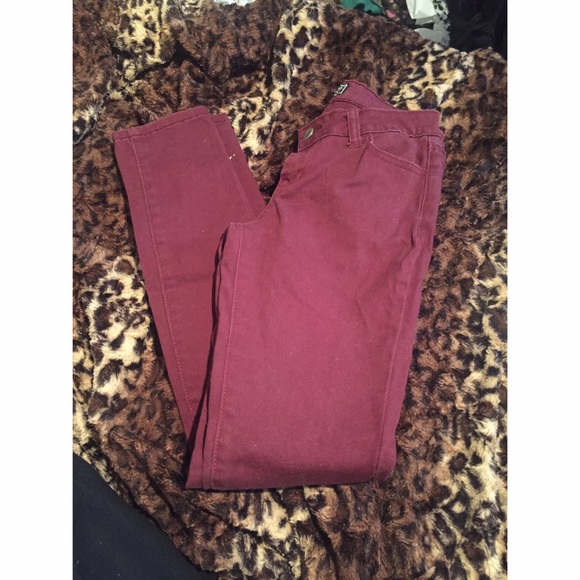 M A R O O N skinny jeans [size 3]
