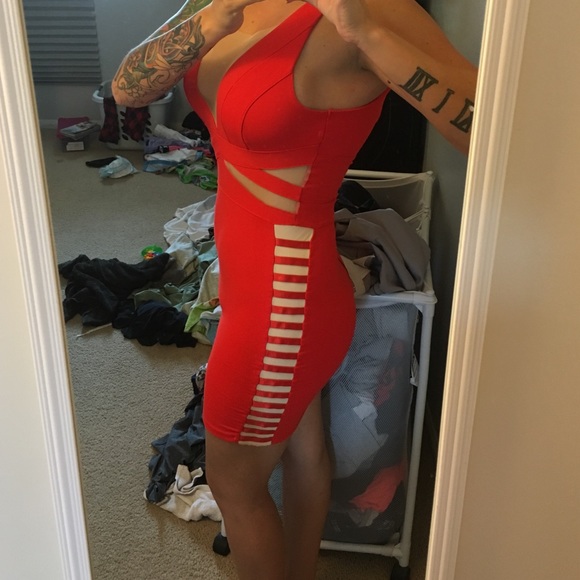 Bebe dress - Picture 2 of 3