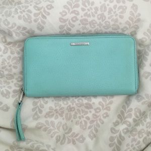 Tiffany & co. zip around wallet