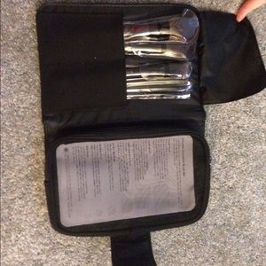 Arbonne Make-up Brush set