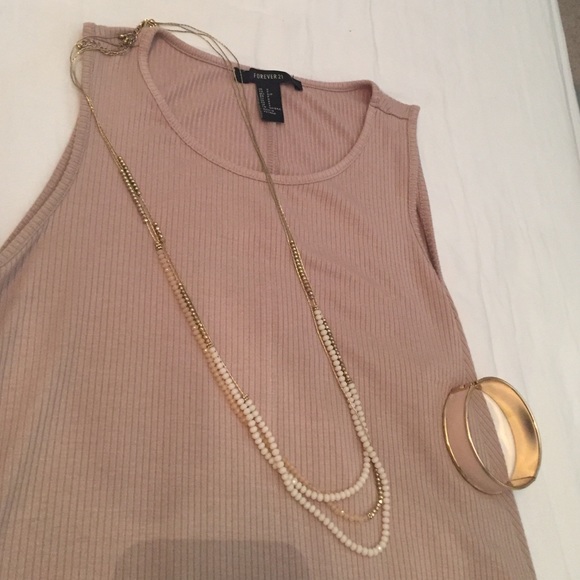 Forever 21 Dresses & Skirts - Cute & simple tan skater dress